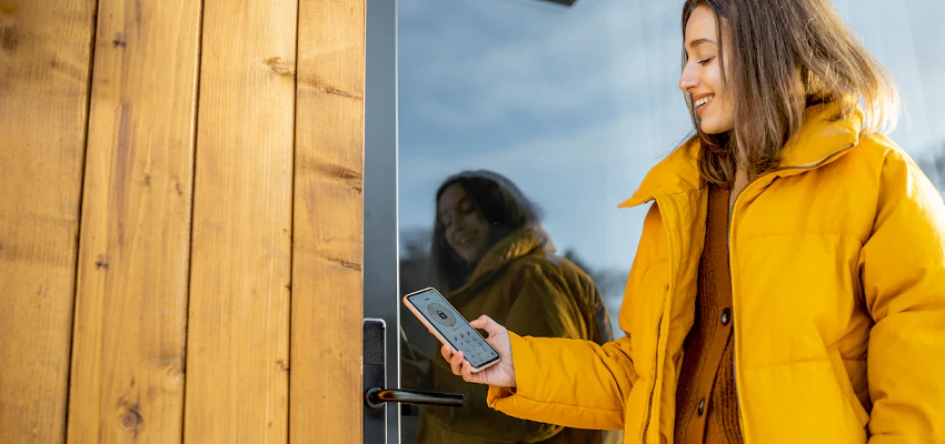 Fingerprint Smart Locks Installation Services in Calipatria, California