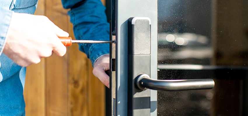Aluminium Door Lock Replacement in Calipatria, California