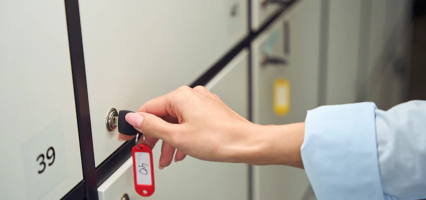 Upgrading File Cabinet Locks in Calipatria, California